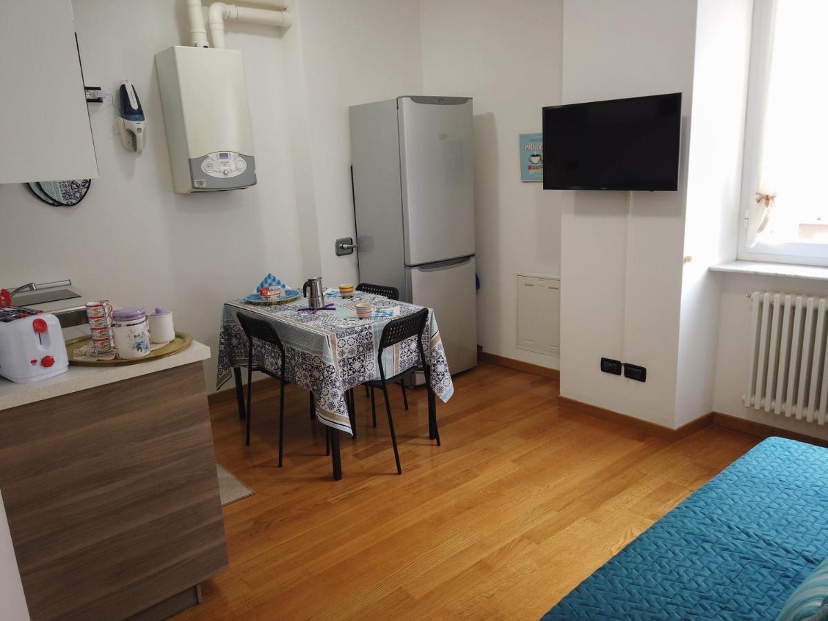 Magenta Centre Economy Apartamento Génova Exterior foto